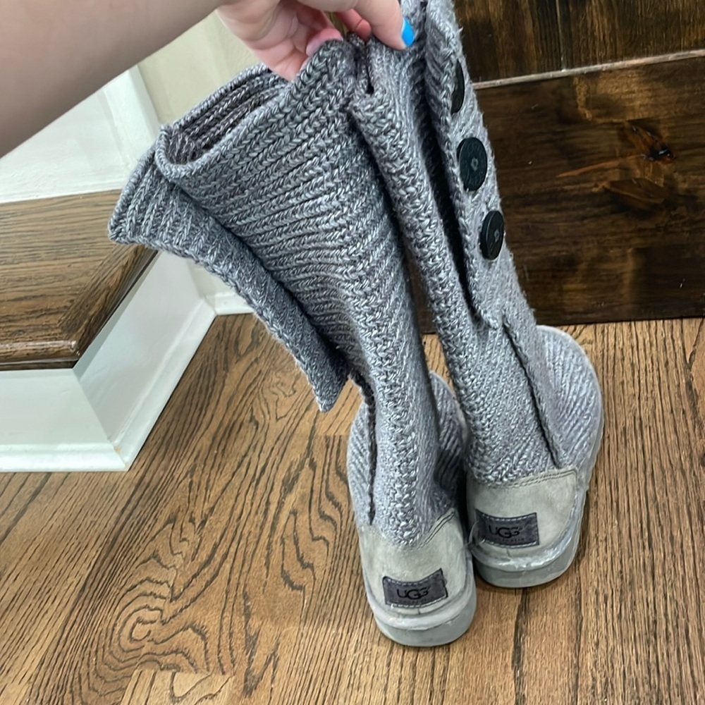 Ugg Classic Cardy Knit Boot Grey Sweater 7 - Picture 2 of 4